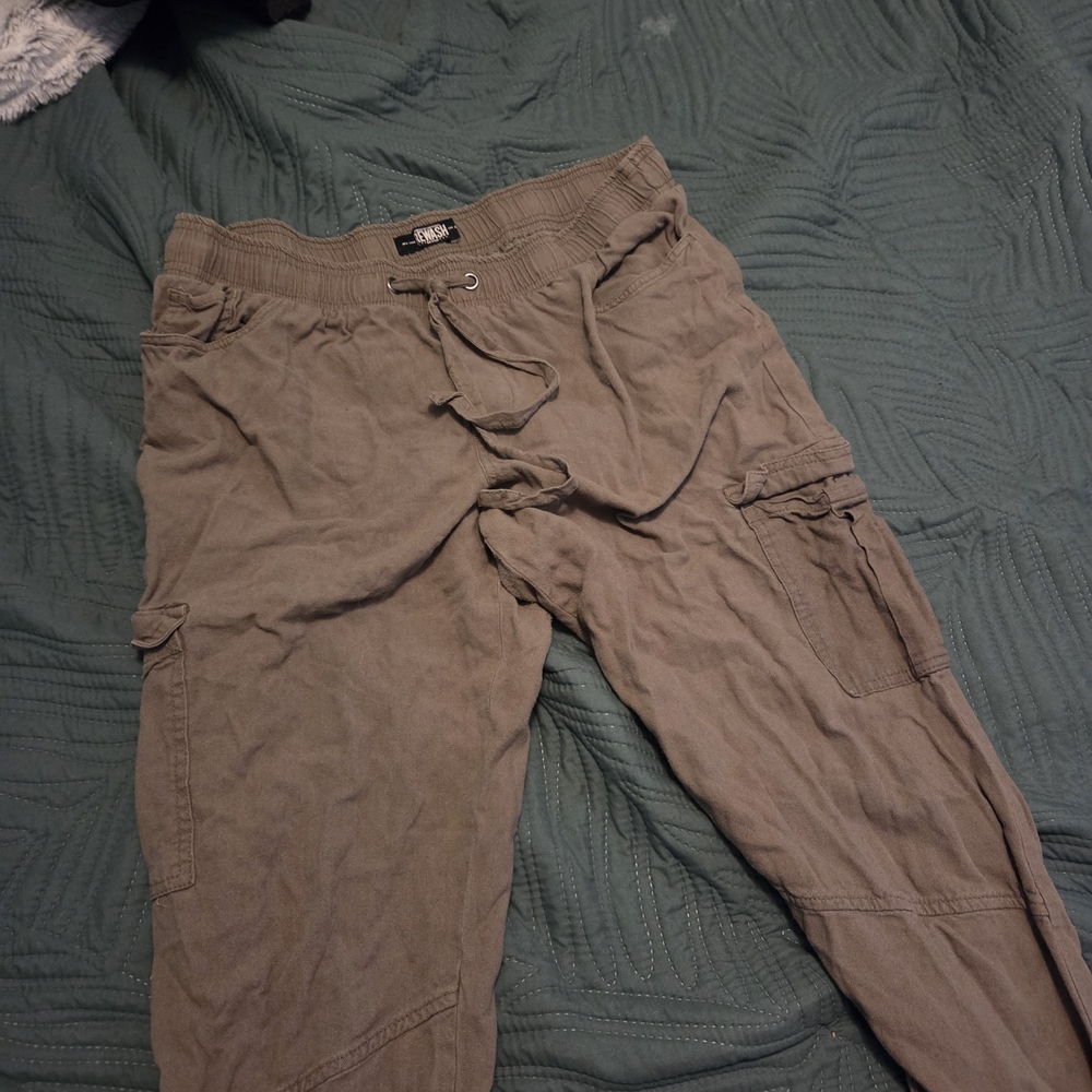 Rewash Women's Tan Cropped Pants